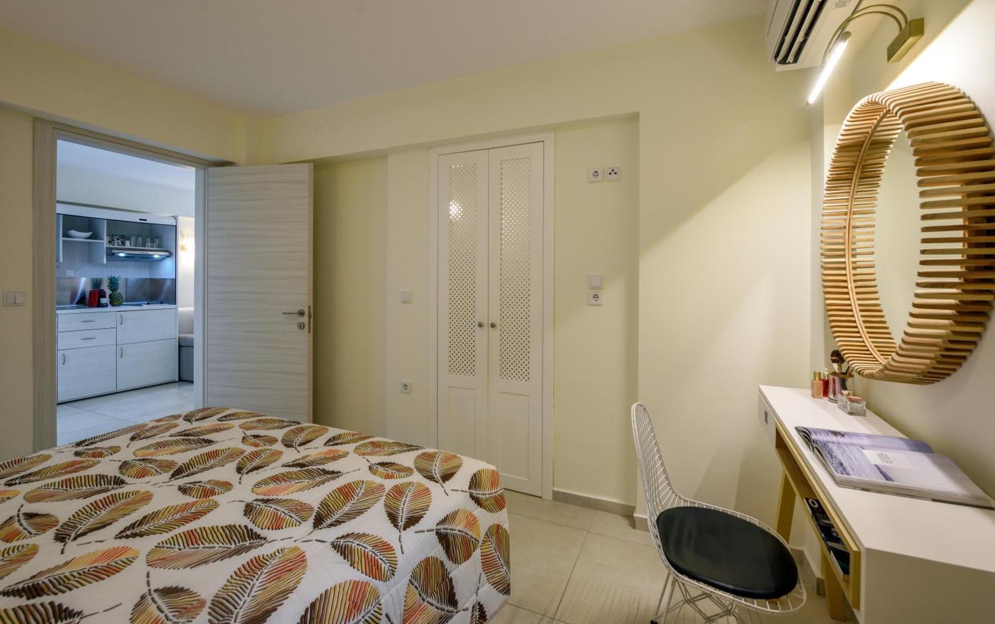 Elpiniki Luxury *
