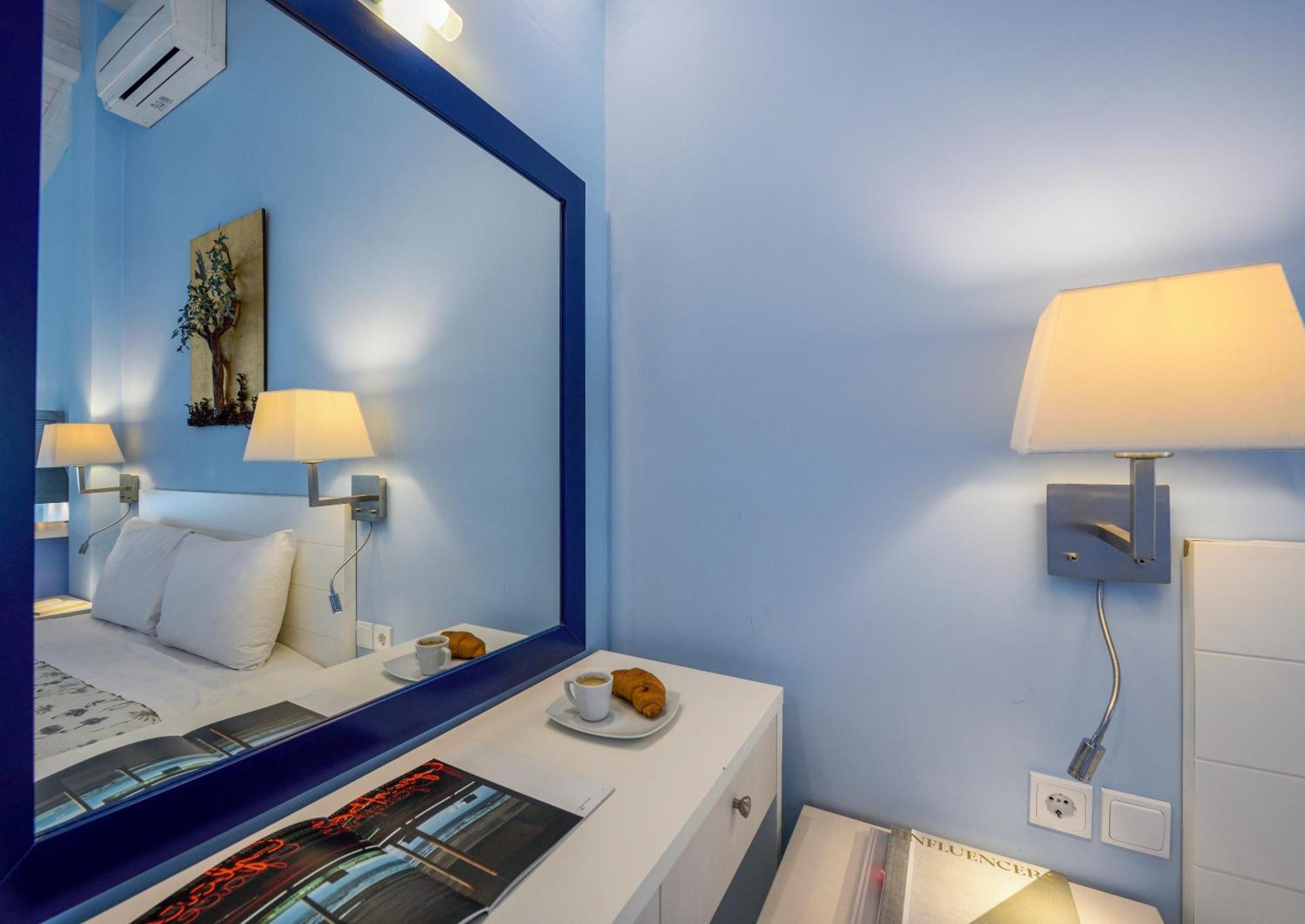 Elpiniki Luxury Apartamento Nea Poteidaia