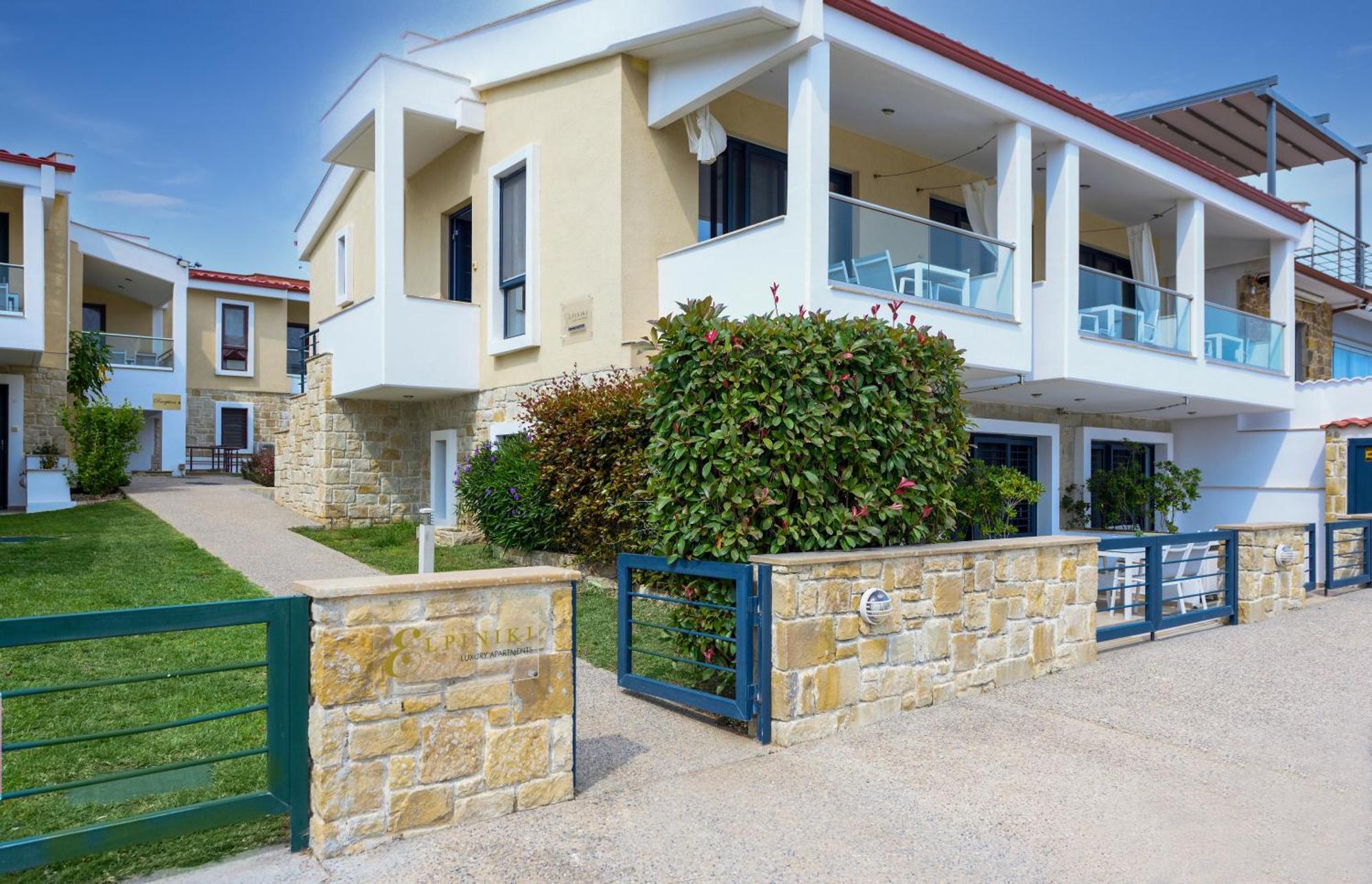 Elpiniki Luxury Apartamento *