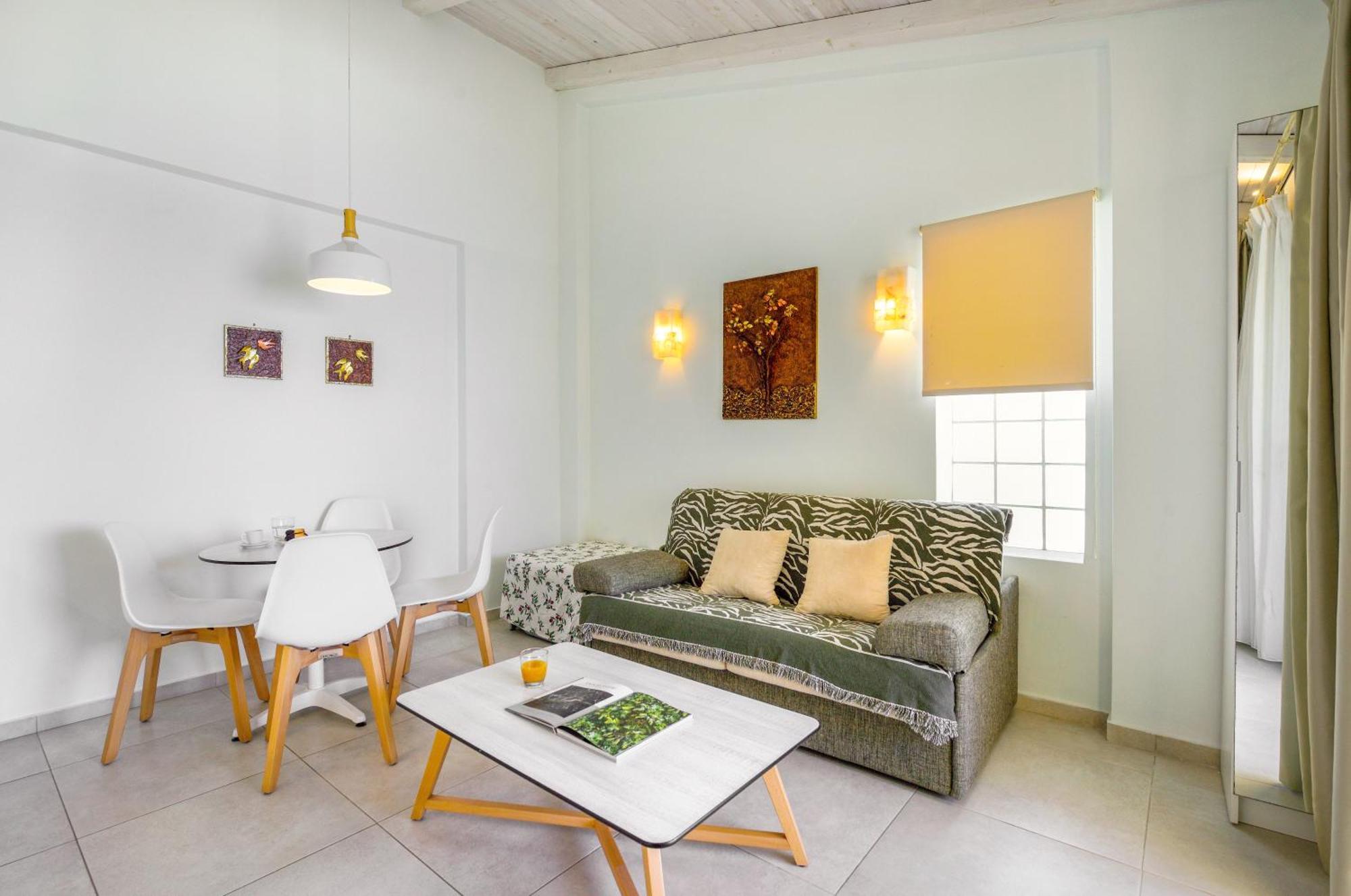 Elpiniki Luxury Apartamento